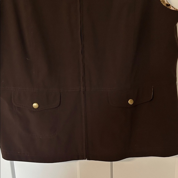 Women's Brown Reversible Utility Vest - Picture 4 of 12